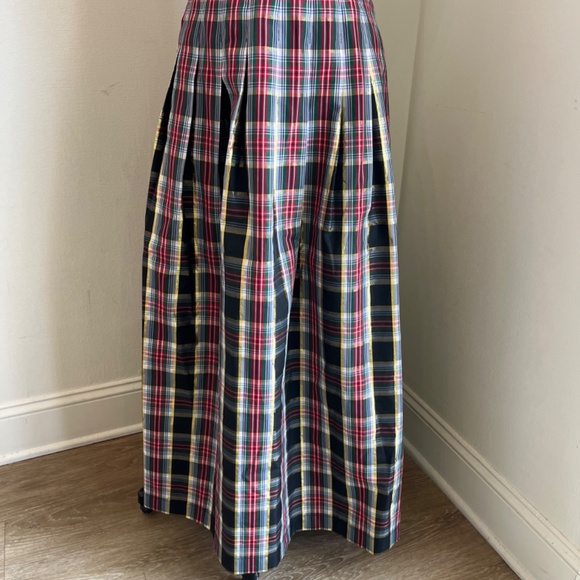 Talbots plaid skirt, size 4 - Picture 3 of 3